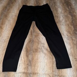 Women’s YogaLicious Size Med Black Leggings
